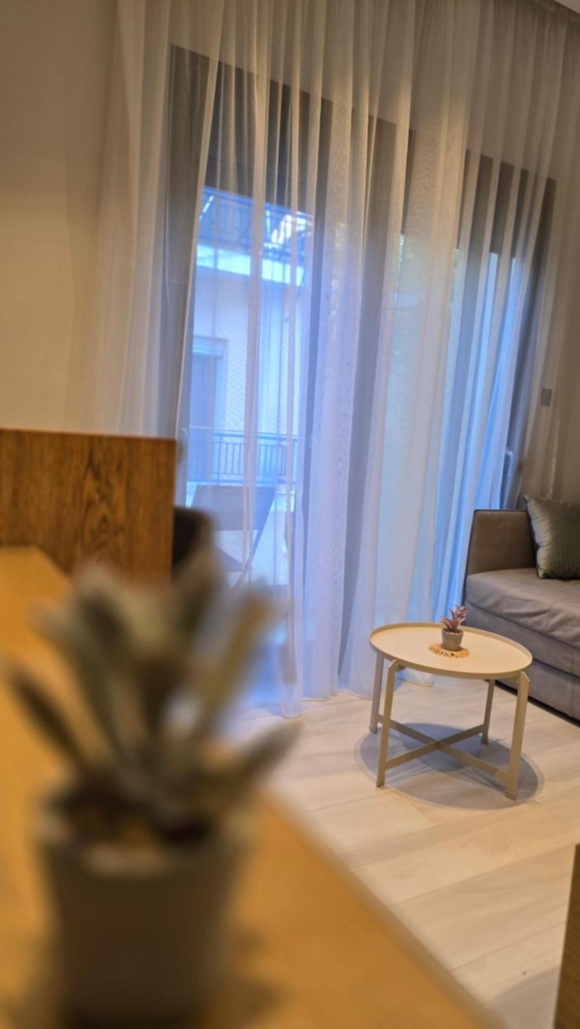 Meligeo Suites Center Of Яніна Екстер'єр фото